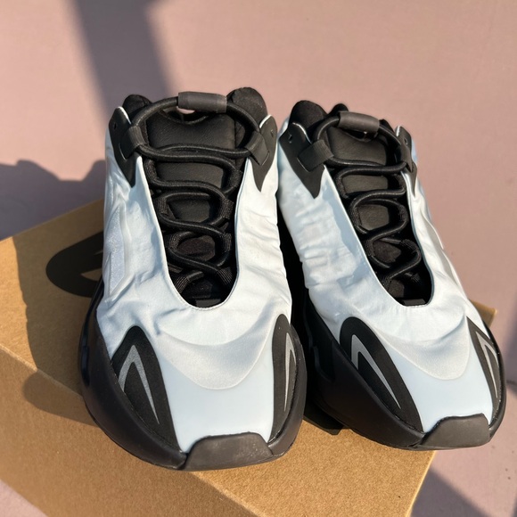 Adidas YEEZY Boost 700 MNVN "Blue Tint" Colorway Unisex Reflective Sneakers - Picture 6 of 12